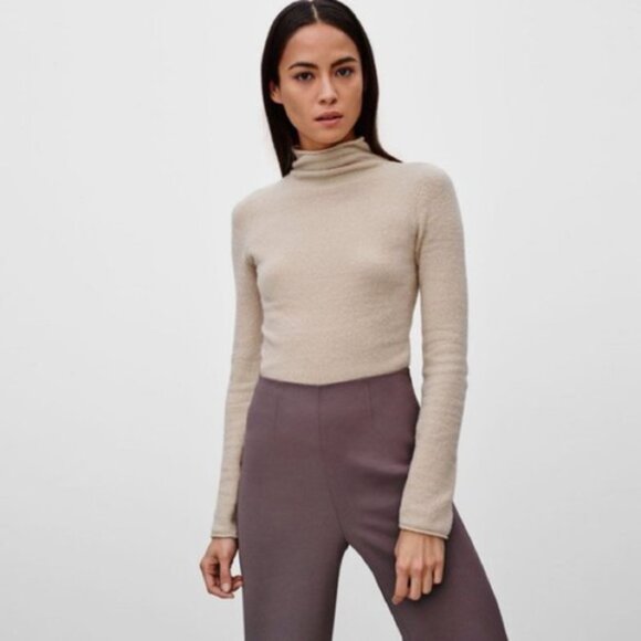 Aritzia Wilfred Cyprie Cashmere Sweater - Picture 6 of 6